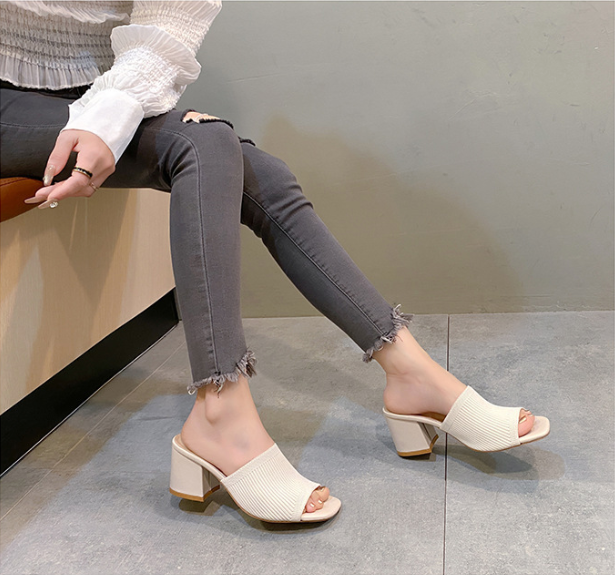 Virelle - Soft-Touch Block Heel Pumps