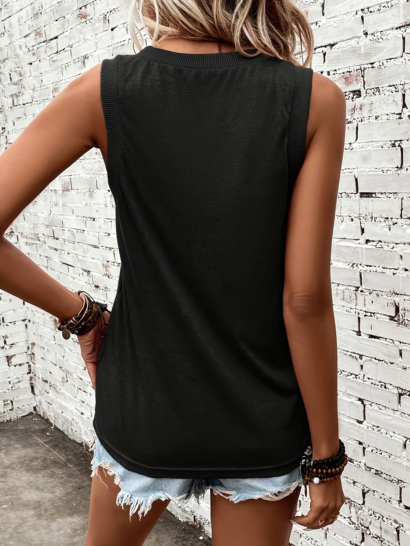 Megan - Soft-Touch Sweetheart T-Shirt